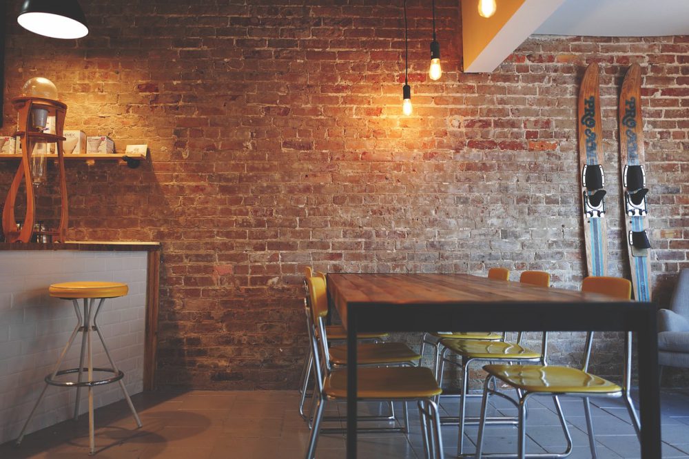 Stoer industrieel interieur in je woonkamer